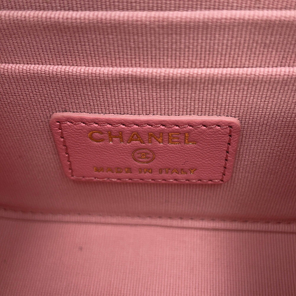 CHANEL Bag - Picture 15 of 16